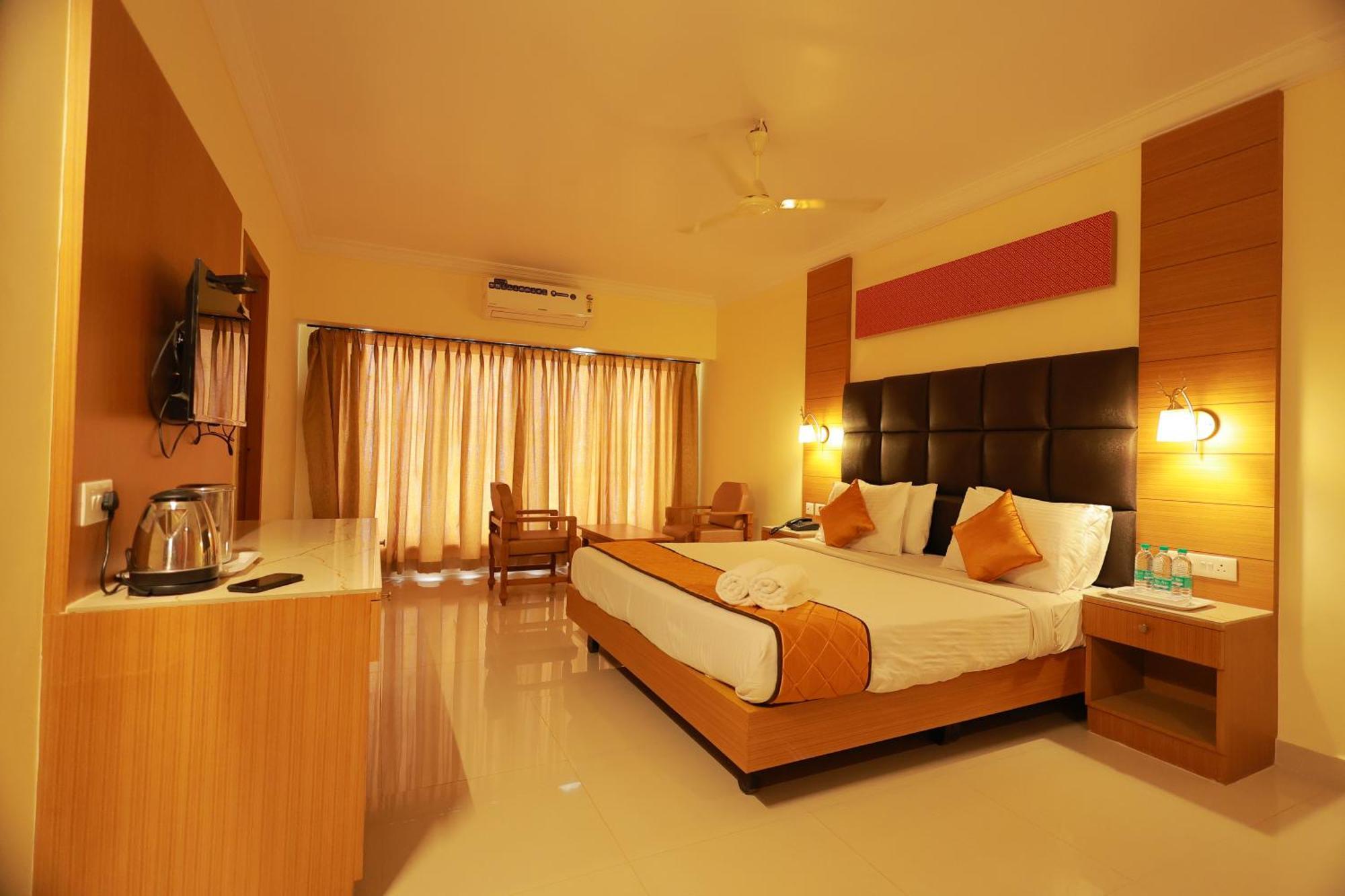 Hotel Sangam Каньякумарі Екстер'єр фото